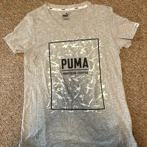 Women's PUMA T-Shirt - Large - Great Condition